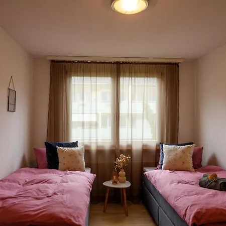 Mountain View Appartement-fewo- Dusche- Wc- 3 Schlafraeume 4-5 Zimmer-wohnung By Interhome Frutigen